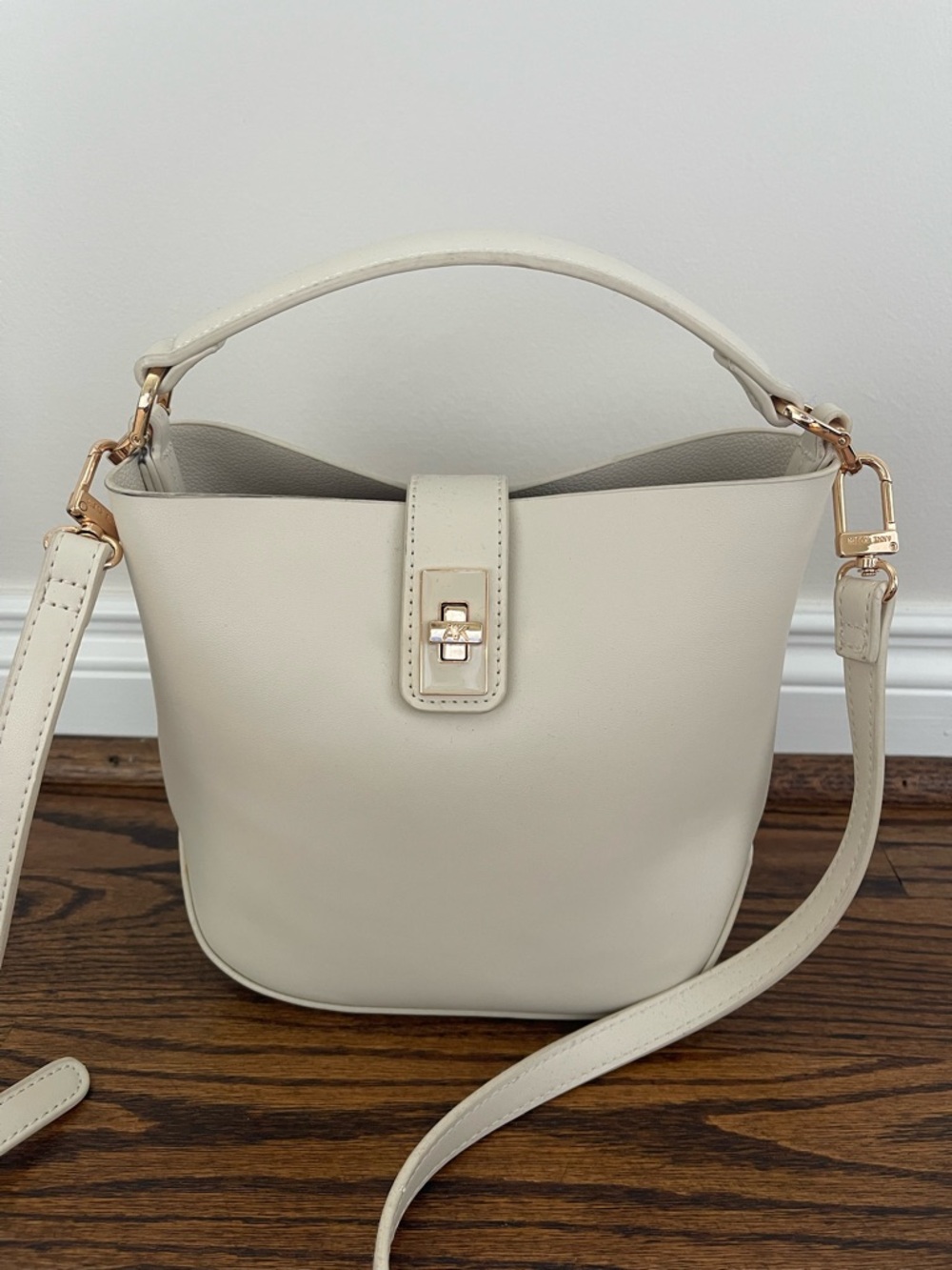 Anne Klein Leather Bucket Bag Crossbody